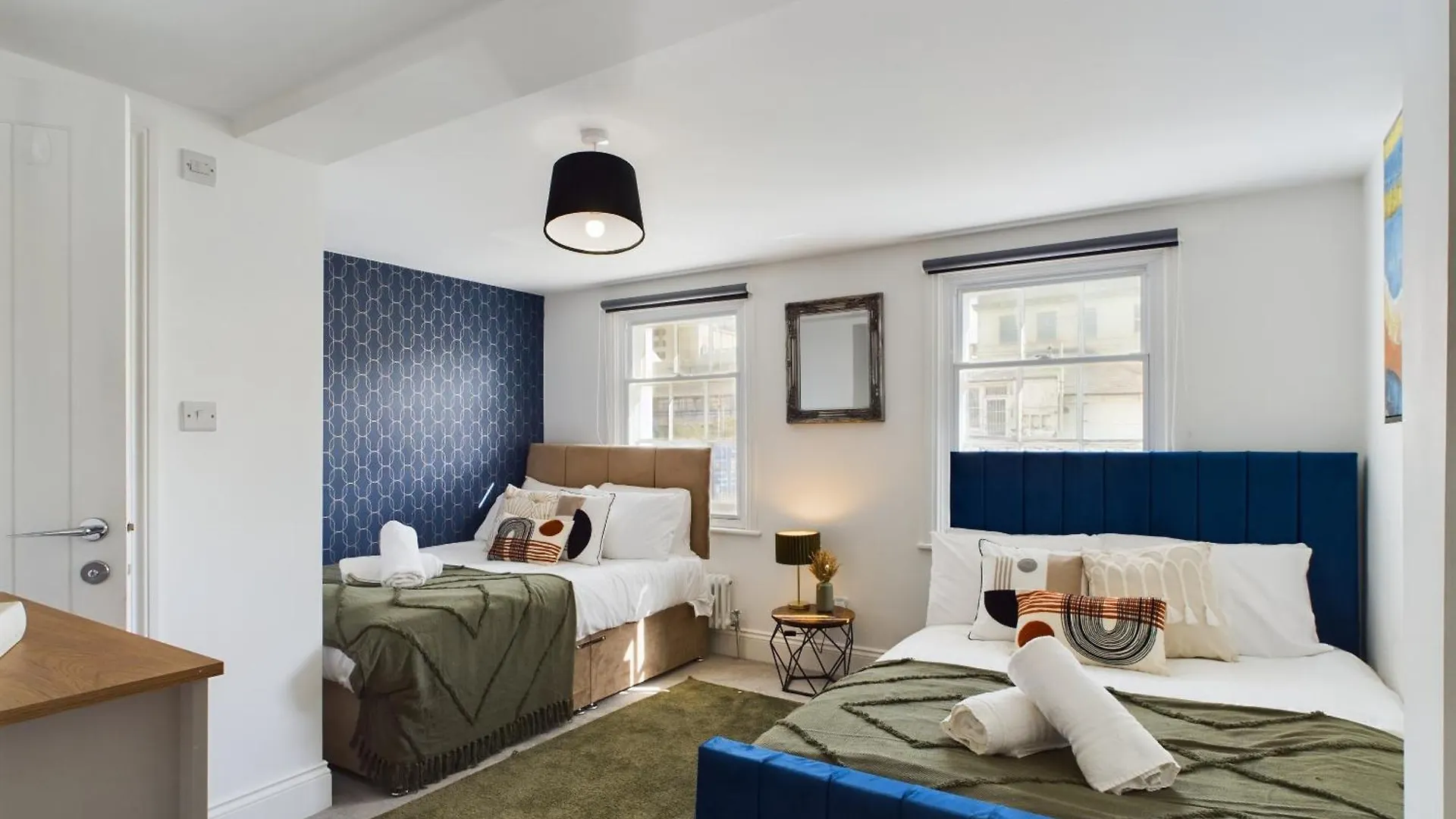 Peaceful Seafront Stay Stylish 2 Bed, Sleeps 6 Brighton 0*,