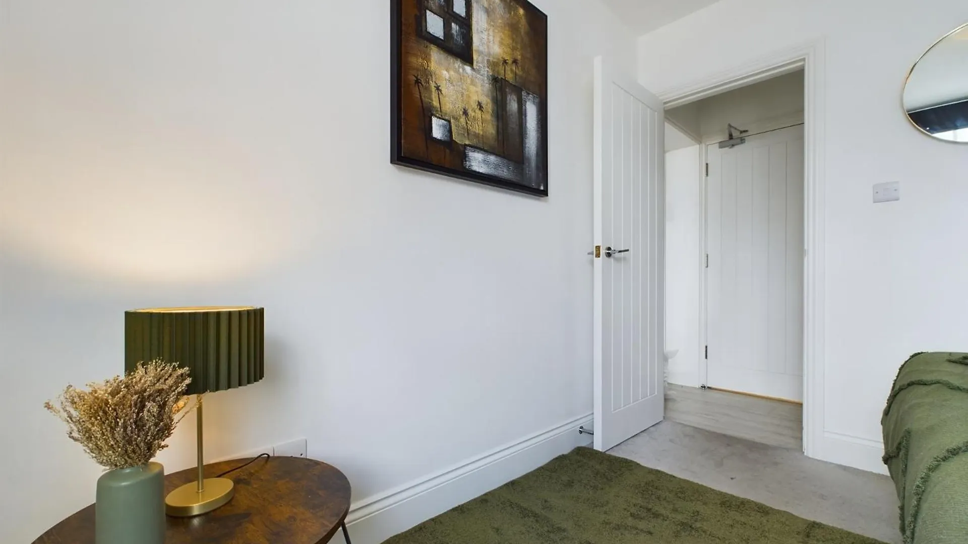 Peaceful Seafront Stay Stylish 2 Bed, Sleeps 6 Brighton 0*,  United Kingdom