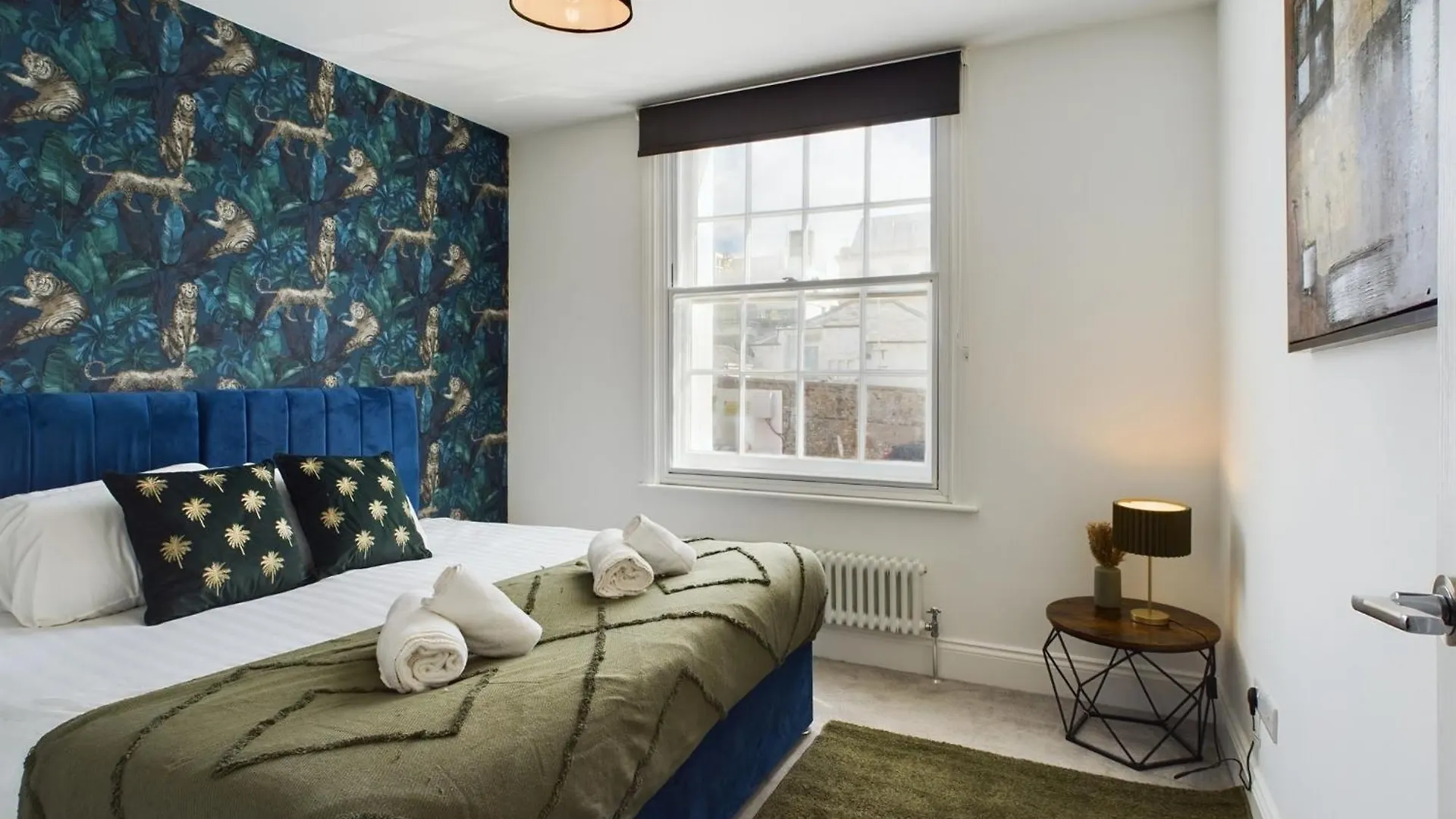 Peaceful Seafront Stay Stylish 2 Bed, Sleeps 6 Brighton 0*,